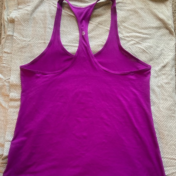 Lululemon purple top - Picture 2 of 2
